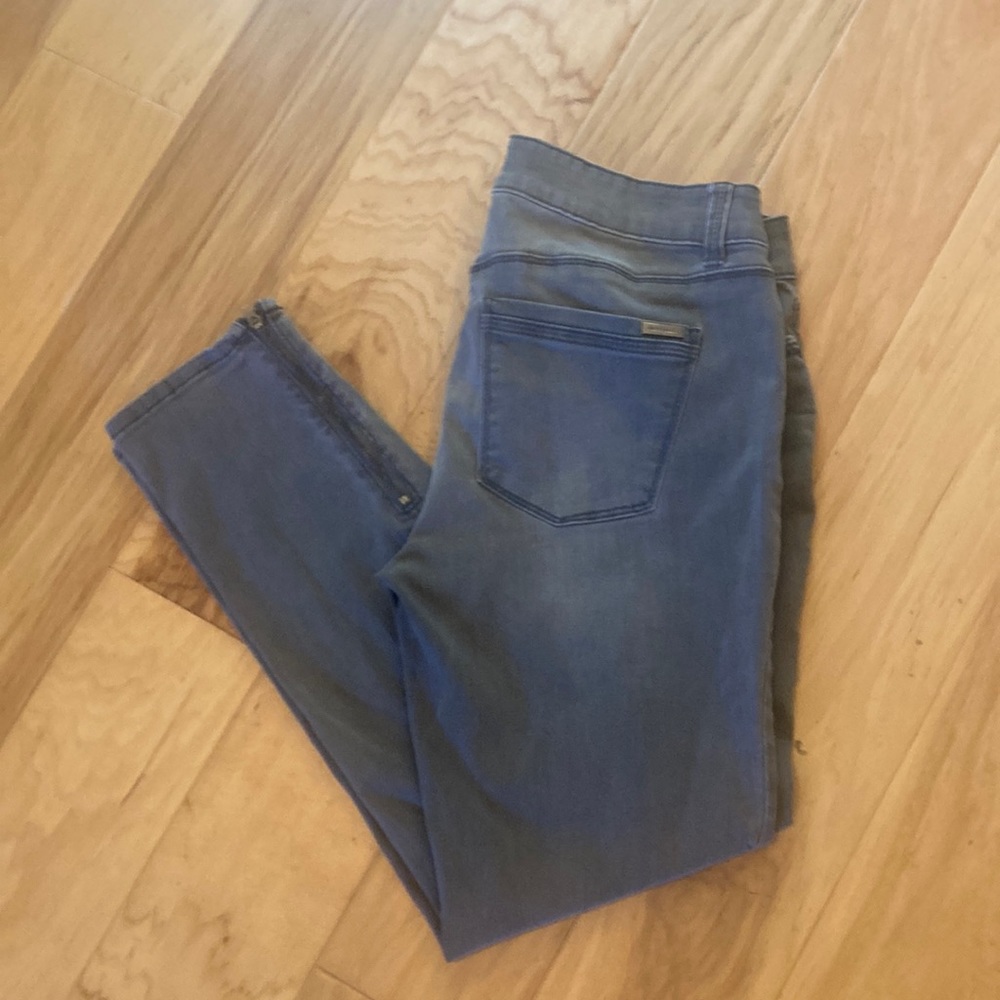 WHBM gray jeans size 6